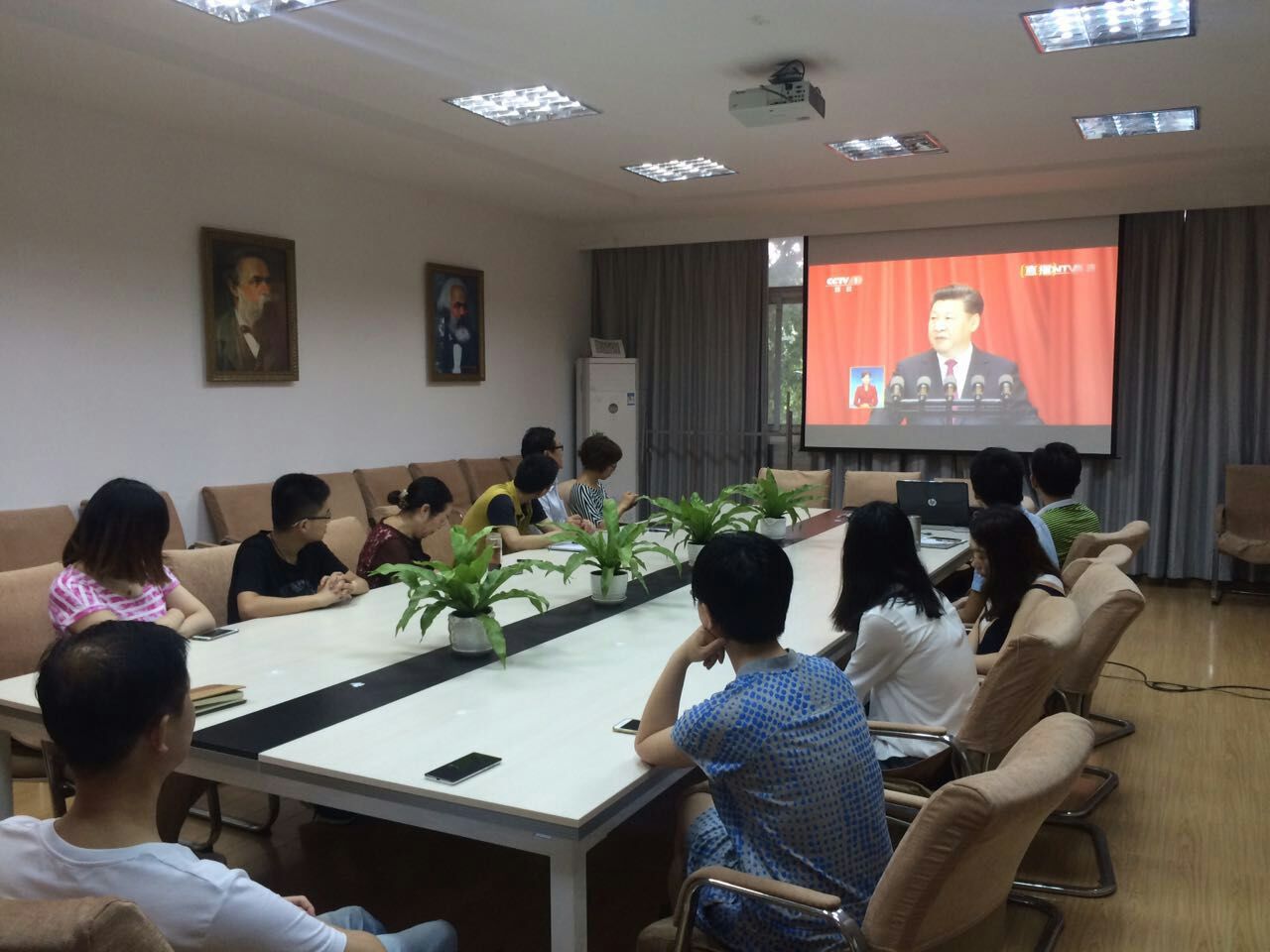 【两学一做】UG环球360官方网站组织观看建党95周年庆祝大会